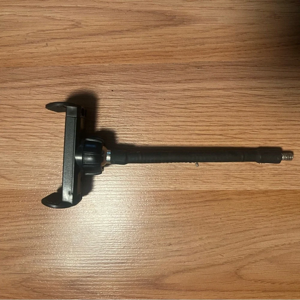 Black Adjustable phone Mount
